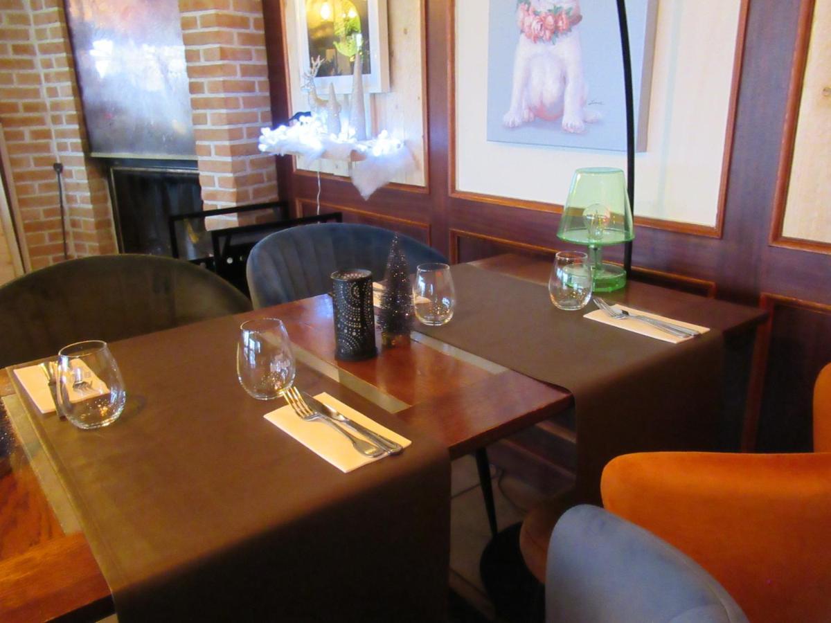 Hotel Restaurant N 4 Martelange Luaran gambar